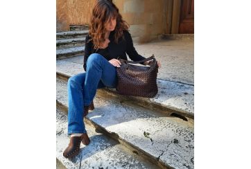 Sac en cuir lavé tissé sur un côté. Fabrication artisanale - MARRON