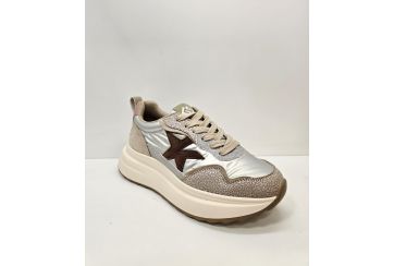 Women's trainers in technical fabric with faux leather inserts - BEIGE